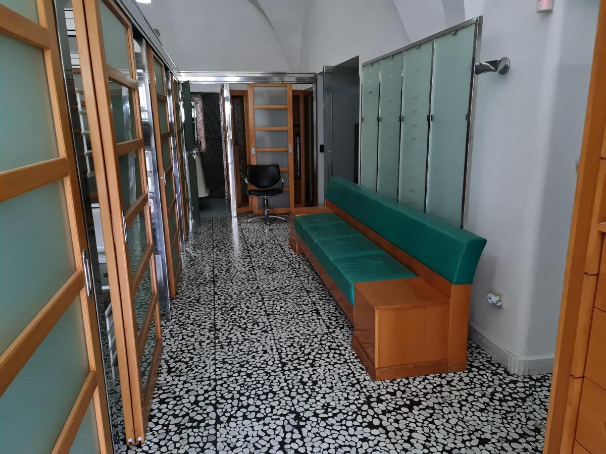 Hostel Hospitality House - H H H Ljubljana Kültér fotó