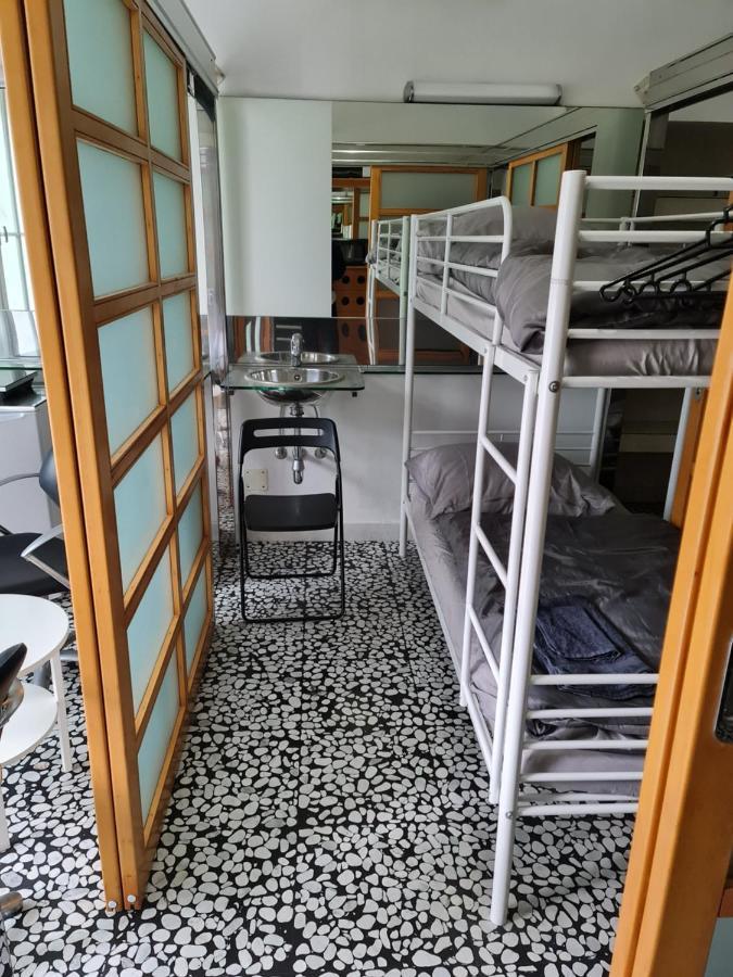 Hostel Hospitality House - H H H Ljubljana Kültér fotó