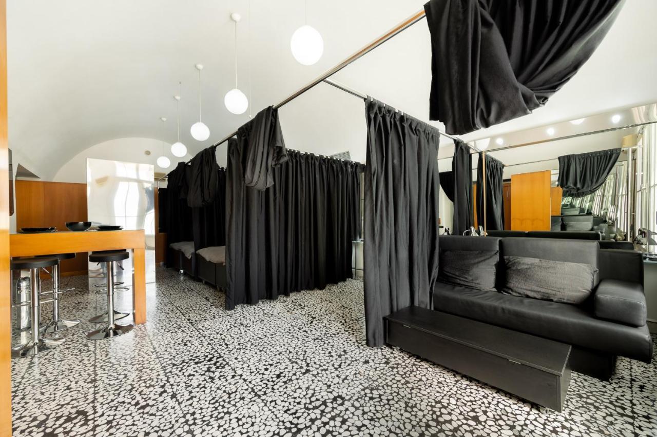Hostel Hospitality House - H H H Ljubljana Kültér fotó